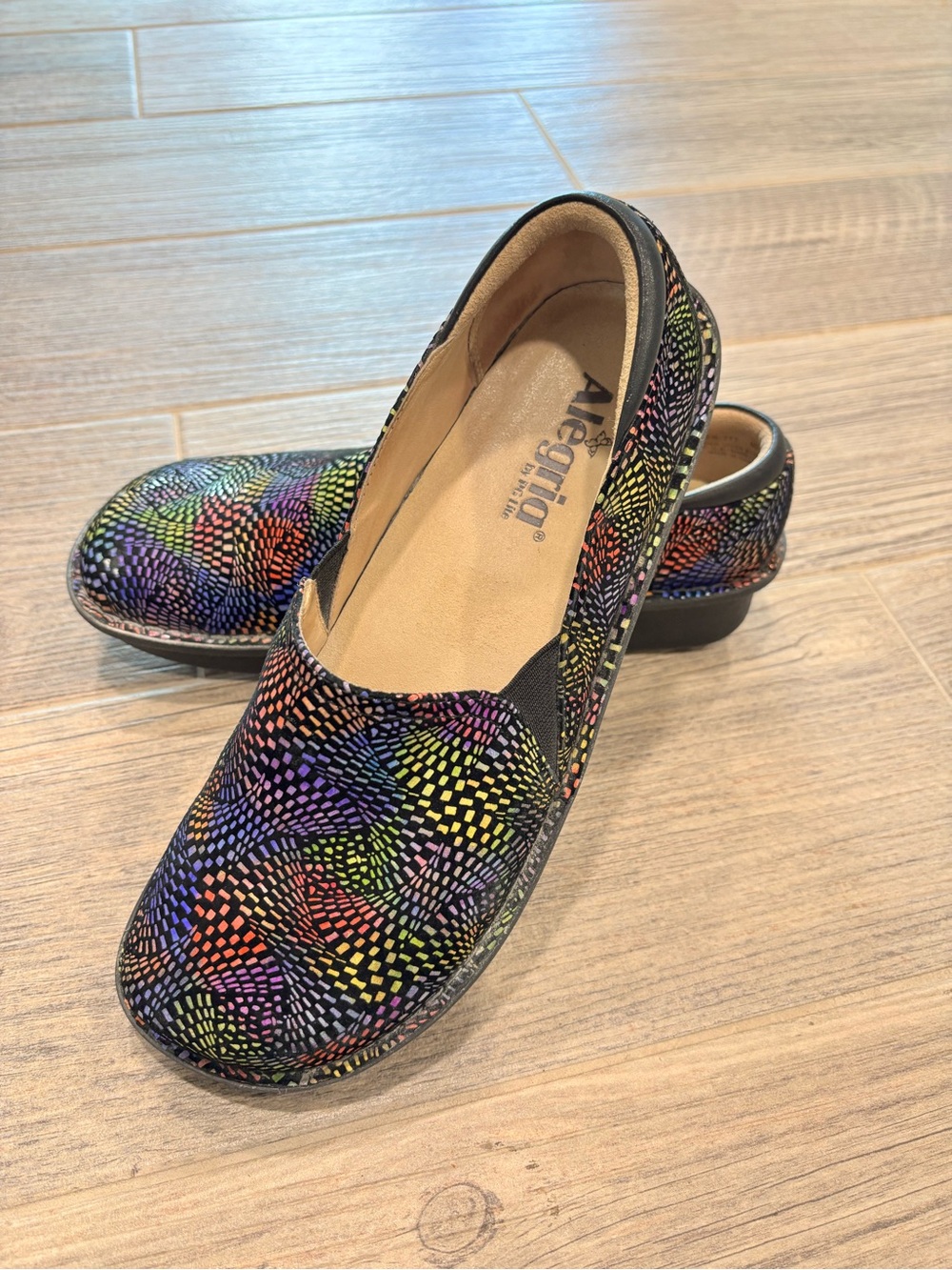 Alegria Debra Viewmaster Psychedelic Women's Clogs Shoes Size 40